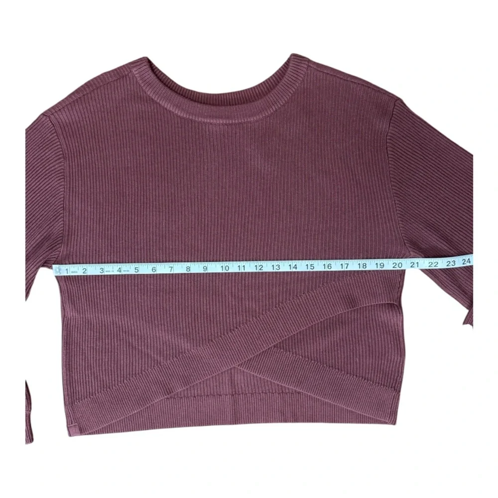 LULULEMON | Reversible Ribbed Crossover Cashmere-Blend Sweater in Smoky Red, 10